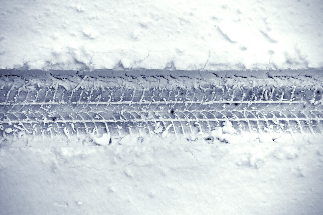 Snow tires in Iceland tracks