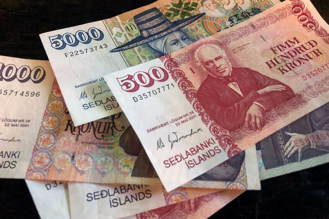 How expensive is Iceland Icelandic banknotes
