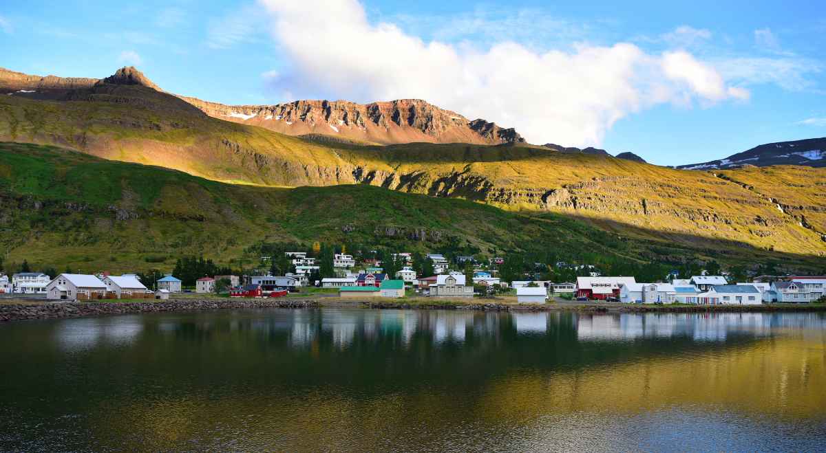 Fjords hiking trail, Iceland