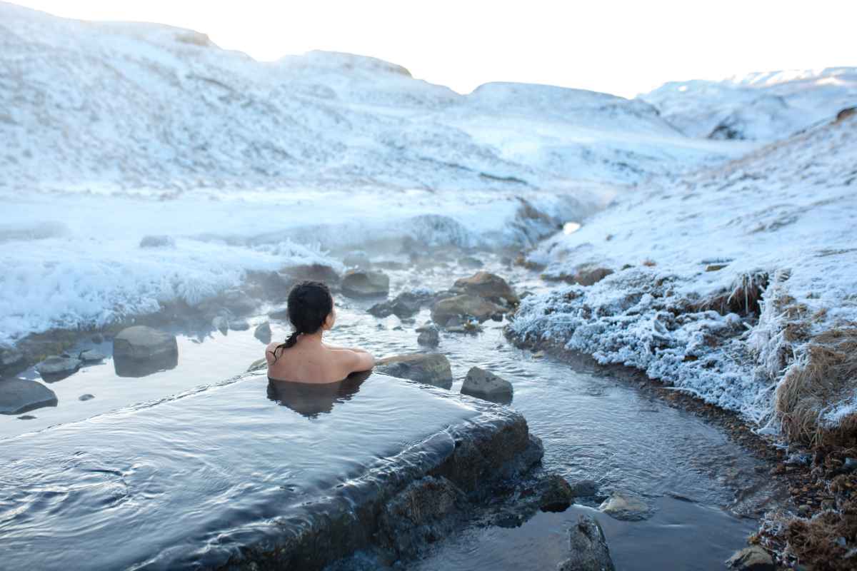 go to Iceland: hot springs
