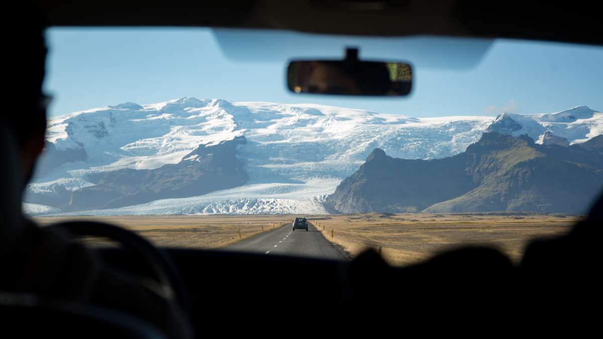 Driving in Iceland in the fall with Kirkjufell views