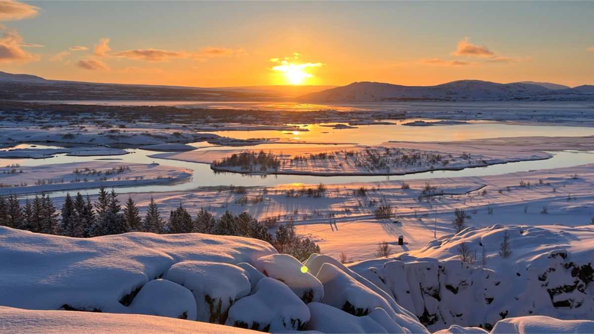 Panoramic views of Thingvellir National Park covered in snow