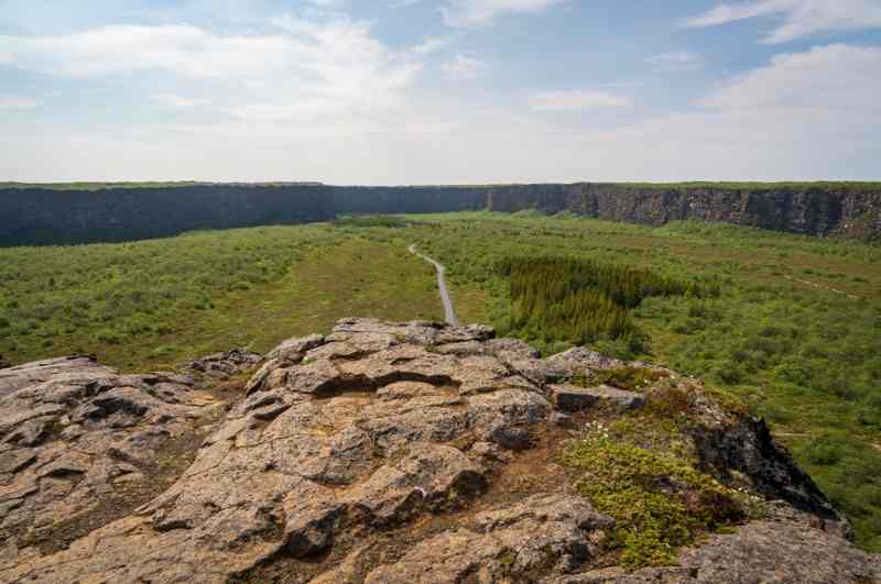 Hiking at Asbyrgi canyon