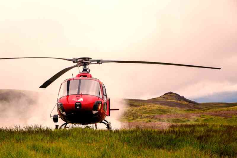 helicopter ride iceland