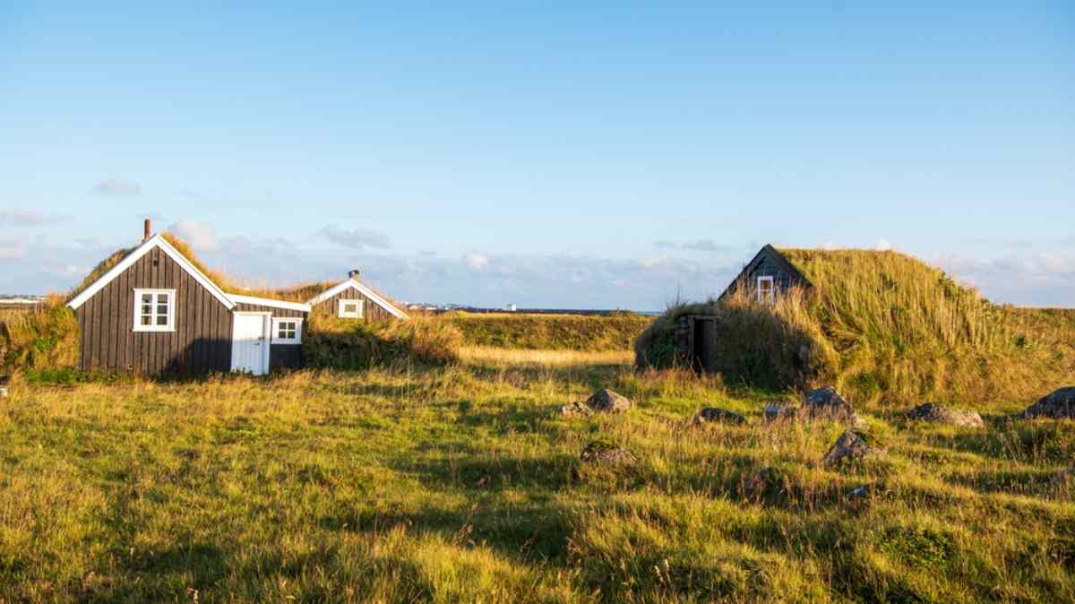 Stekkjarkot, Iceland