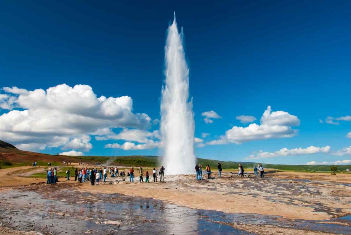 strokkur geyser location