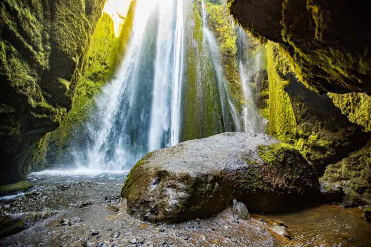 nauthusagil waterfall