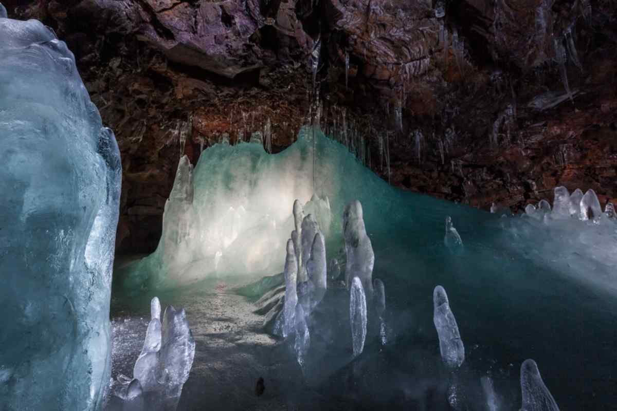  Lofthellir lava cave, Iceland