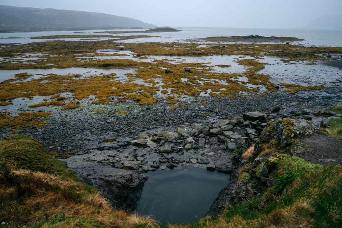Hellulaug Hot Spring