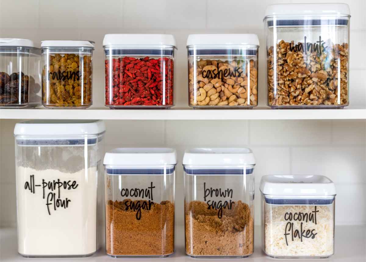 Example of food storage containers