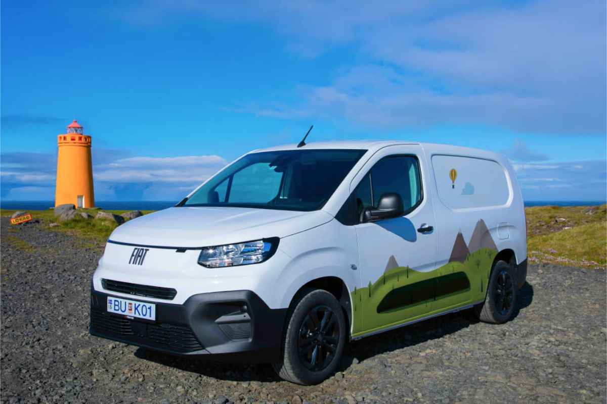 Campervan Play Max + (automatic)