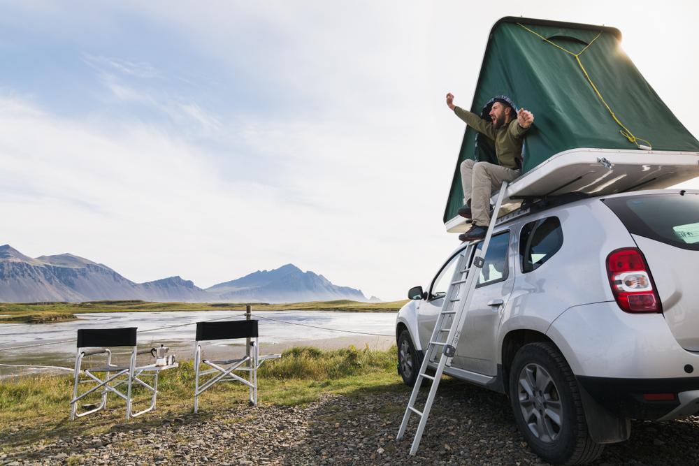 Rooftop tent camper, which comes with no heating system installed